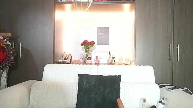 katlyn martins online show from 06.14.26
