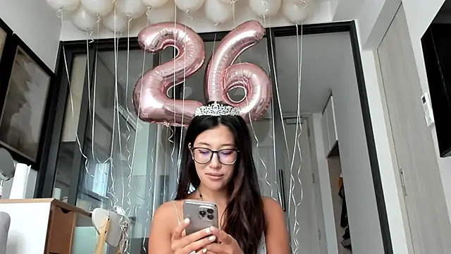 Snapshot of jane_sui chatting on 02.13.26 jane sui online show from 02.13.26