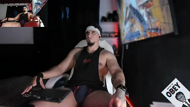 Snapshot of kingbear777 chatting on 02.15.25 kingbear777 online show from 02.15.25