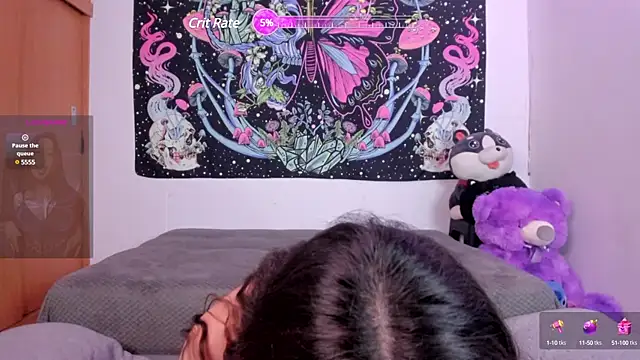 Snapshot of aciddollhell chatting on 03.18.25 aciddollhell online show from 03.18.25