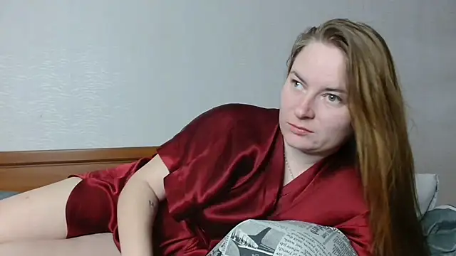 Snapshot of ElenaMaeer chatting on 01.22.25 ElenaMaeer online show from 01.22.25