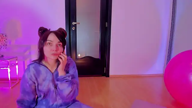 Snapshot of 1Munique chatting on 02.10.26 1Munique online show from 02.10.26