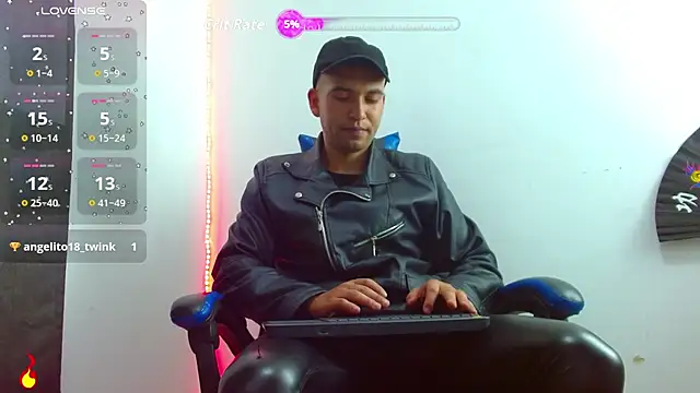 Snapshot of dorian_h_ chatting on 07.21.26 dorian h online show from 07.21.26