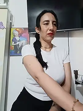 christine-x online show from 06.03.26