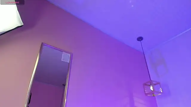 Snapshot of ScarletGV chatting on 02.26.26 ScarletGV online show from 02.26.26