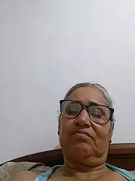  candi online show from 05.20.26