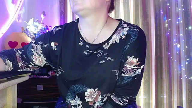 amorelara online show from 07.10.26