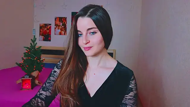 Miss Arwen online show from 12.20.24