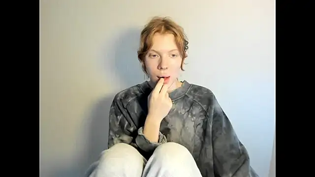 StellaDavis online show from 11.27.25