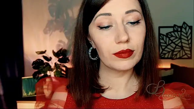 MissBeverlyMills online show from 12.15.24