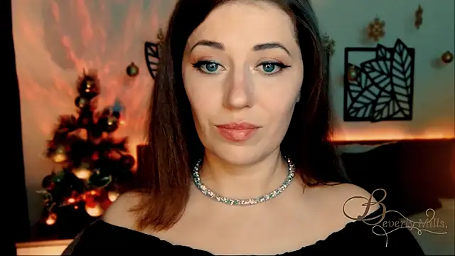 MissBeverlyMills online show from 12.28.24