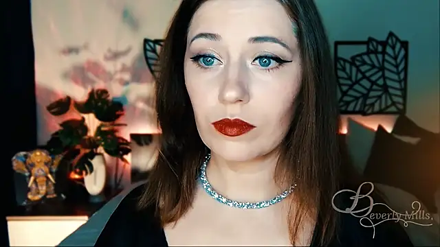 MissBeverlyMills online show from 02.05.25