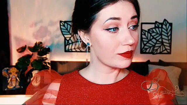 MissBeverlyMills online show from 02.28.25