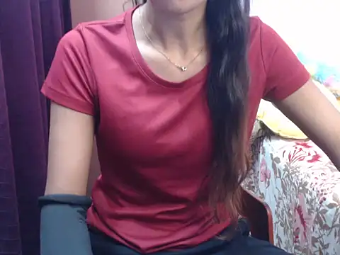 Snapshot of Angel_kiyara chatting on 10.21.25 Angel kiyara online show from 10.21.25