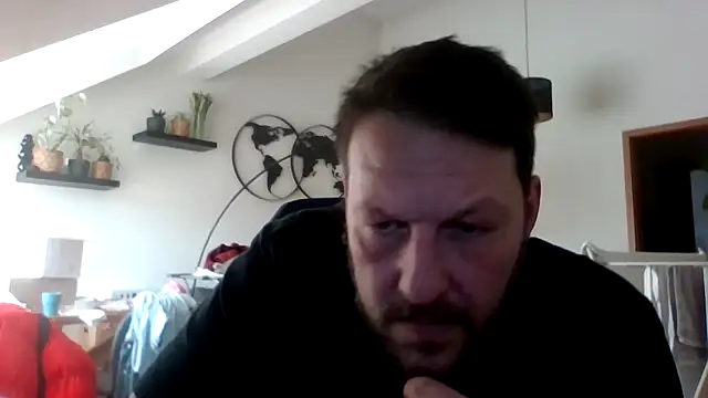 Snapshot of BennyLommy chatting on 03.16.26 BennyLommy online show from 03.16.26