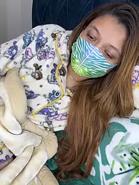 Snapshot of Jen_jennyy1 chatting on 01.04.25 Jen jennyy1 online show from 01.04.25