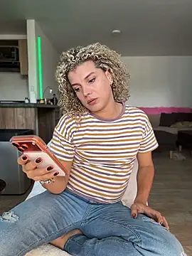 Georgiafox online show from 04.17.26