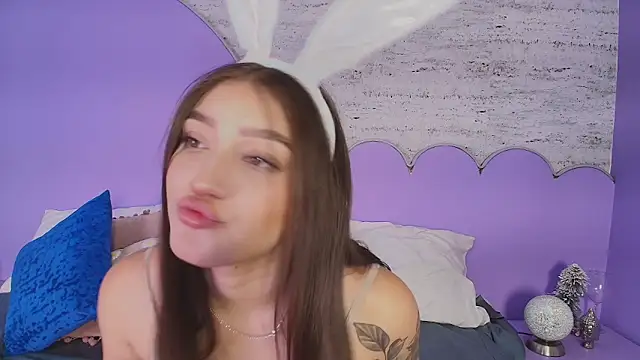 Giaa Ross online show from 04.07.26