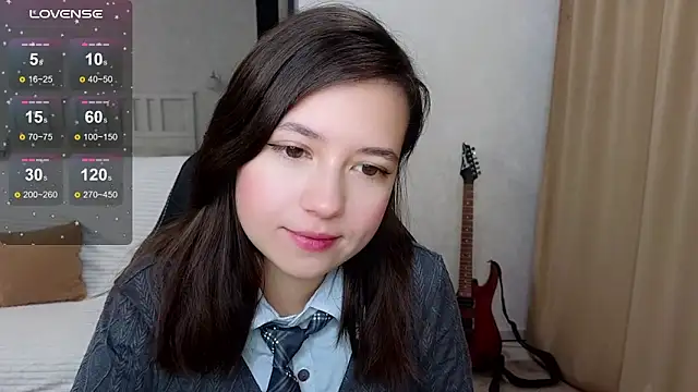 Snapshot of Lina_Brownie chatting on 10.16.25 Lina Brownie online show from 10.16.25
