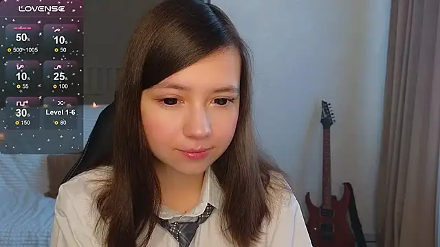 Snapshot of Lina_Brownie chatting on 10.24.25 Lina Brownie online show from 10.24.25