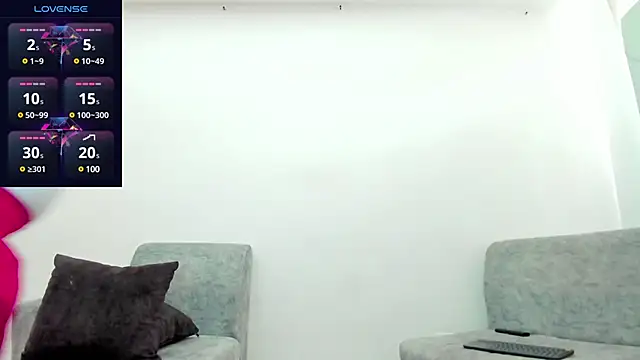 Snapshot of JuniorMorris_ chatting on 01.24.25 JuniorMorris  online show from 01.24.25