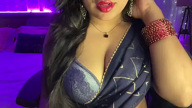Snapshot of Spice-Summi chatting on 05.14.26 Spice-Summi online show from 05.14.26