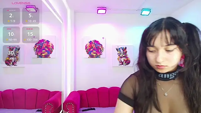 Snapshot of Miss_dolly_ chatting on 05.04.26 Miss dolly online show from 05.04.26