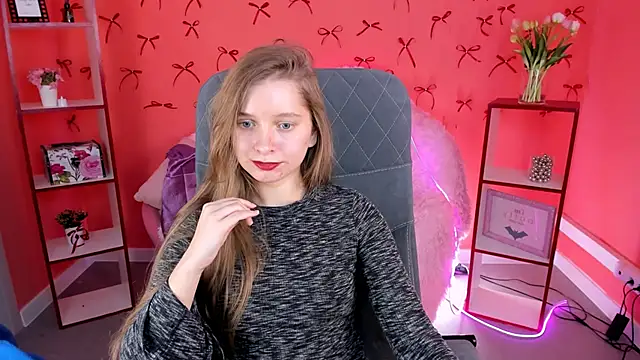 Snapshot of MayaSinabon chatting on 01.11.25 MayaSinabon online show from 01.11.25