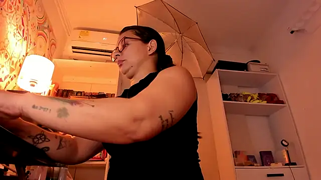 Amarantha 666 online show from 02.12.26