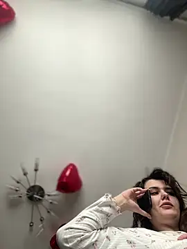 NikaMur online show from 03.10.25