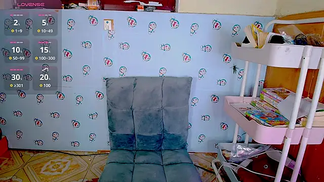   Saphia   online show from 03.19.25