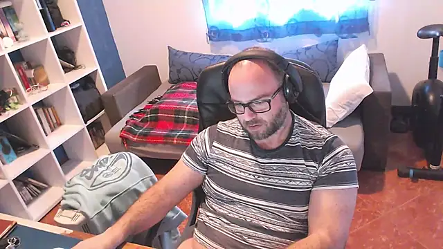 ravingr4d4 online show from 03.10.25