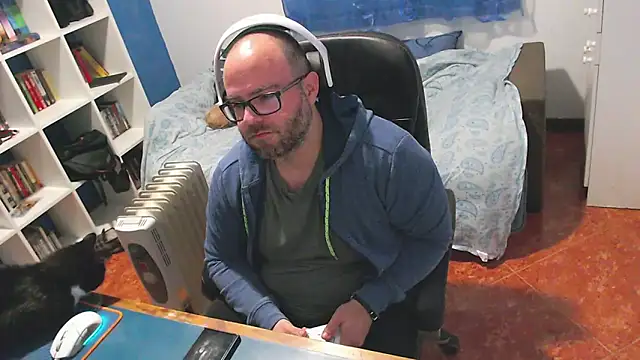 ravingr4d4 online show from 02.11.26