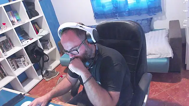 ravingr4d4 online show from 07.20.26