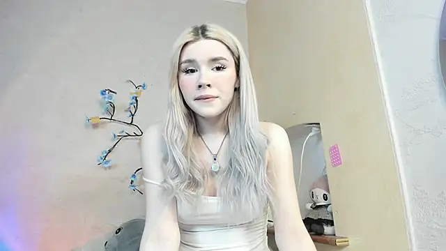 Alisa Black Star online show from 04.28.26