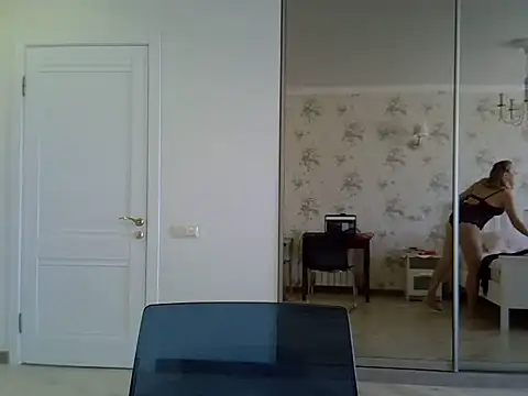 Snapshot of Alexandra-Rosee chatting on 03.23.25 Alexandra-Rosee online show from 03.23.25