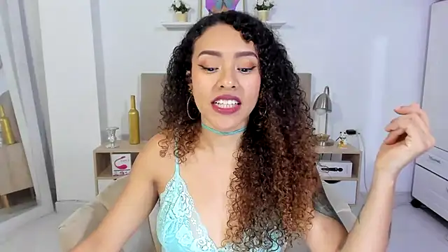 Zoe Gruber online show from 06.10.26