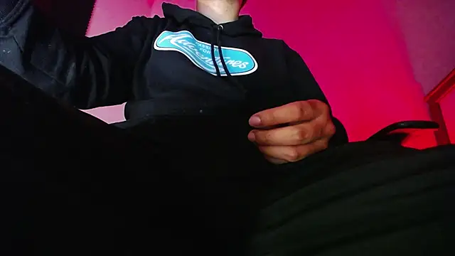 zacwatson  online show from 11.04.25