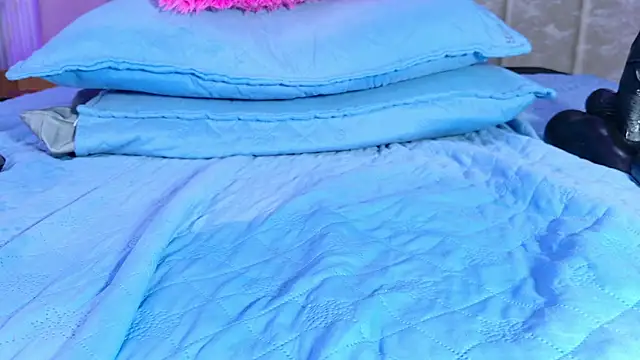 violett lo online show from 05.16.26