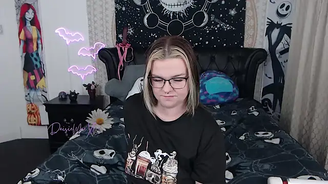 DaisieMaeXO online show from 12.02.24