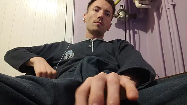  Hocthus  online show from 01.09.25