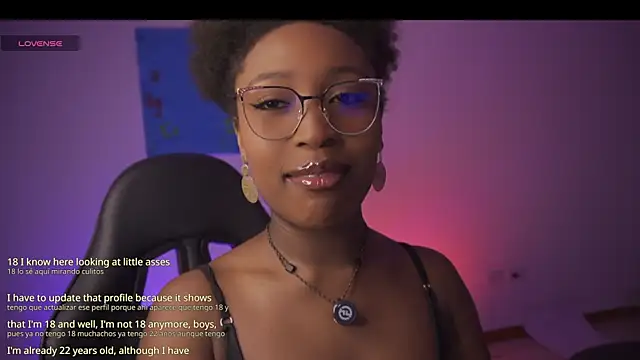 EmmaSanzz  online show from 08.04.26
