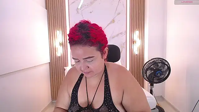 Mariana Rojas online show from 07.11.26