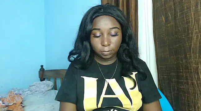 Snapshot of Malorie chatting on 01.15.25 Malorie online show from 01.15.25