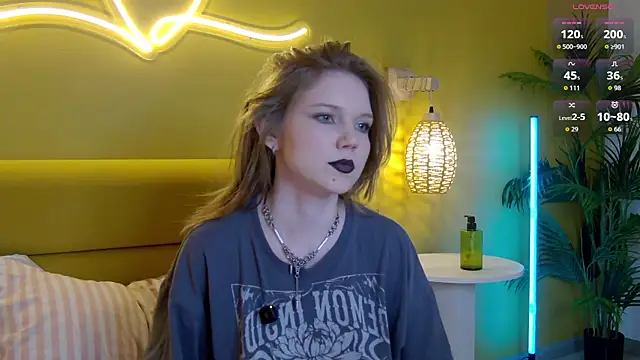 lessysweety online show from 06.04.26