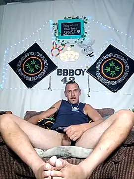 Snapshot of Bbboy42 chatting on 02.18.25 Bbboy42 online show from 02.18.25