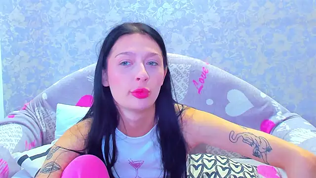 Vanessa Florence online show from 09.11.25