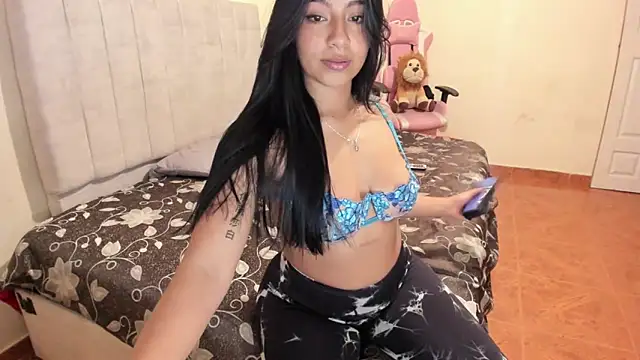 julieth hot69 online show from 12.17.24