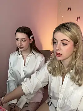 your favoritegirls online show from 02.12.25