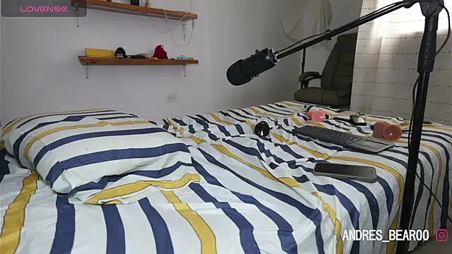 Little Bear00 online show from 07.23.26
